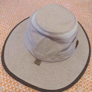 Tilley Mashup Airflo Hat, Sand